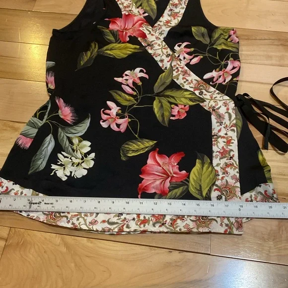 Tommy Bahama Floral Black Sleeveless Wrap Top - Picture 5 of 11
